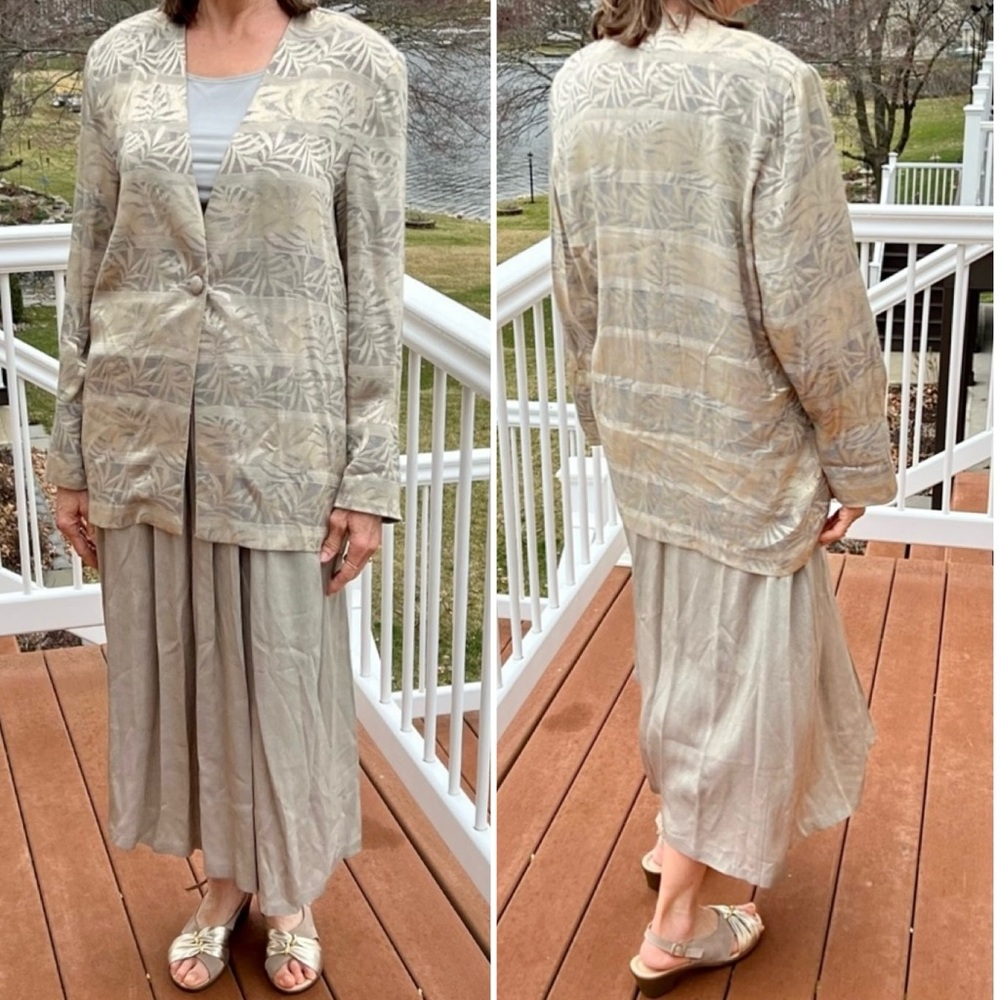 - Vintage Signet Sportswear Skirt Suit Set SZ M! EUC!